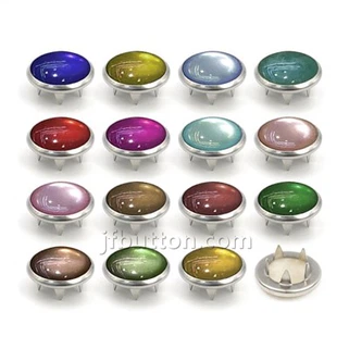 Buton cu inel metalic