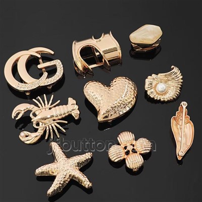 Hardware pentru bikini în stil mare